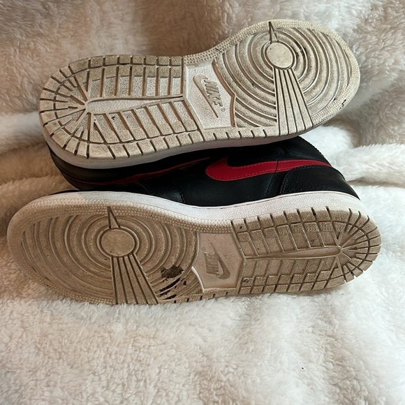 Nike air Jordan retro youth 6.5 EUC - Picture 8 of 15